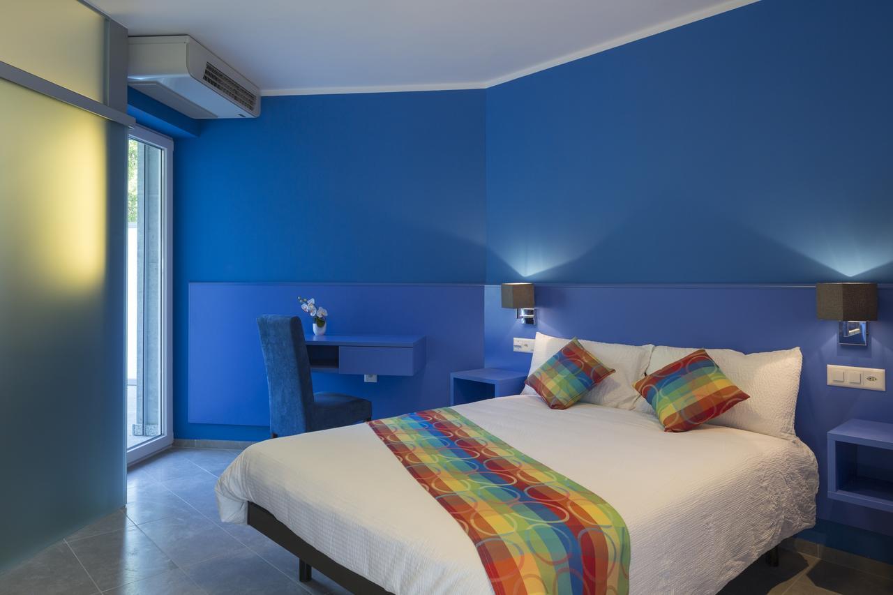 Liberty Self Check-in Hotel